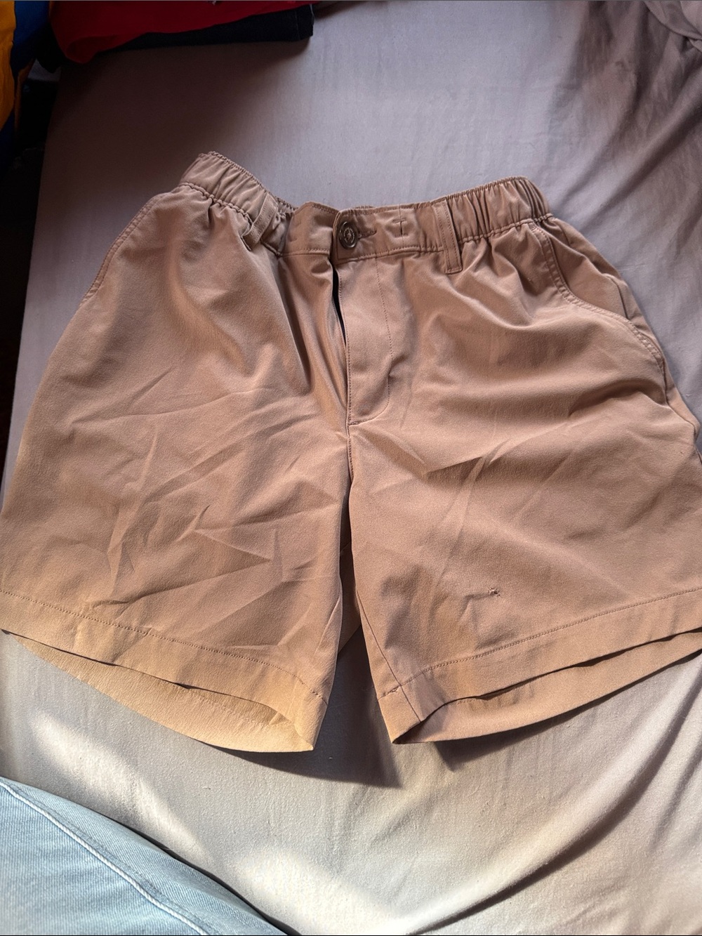chubbies Khaki Elastic-Waist Hybrid Shorts